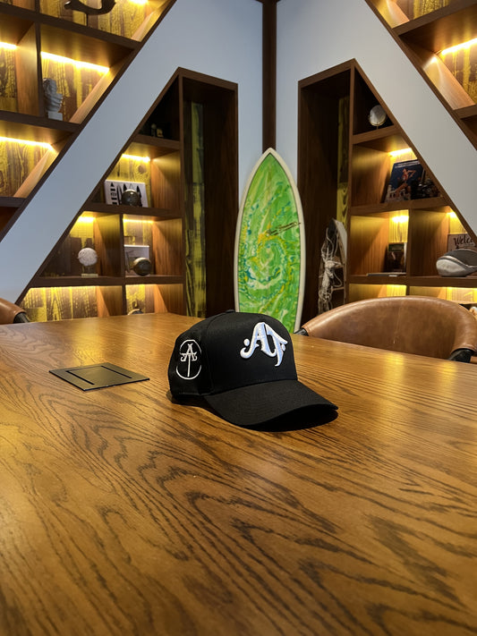 Live as an Artist- Black & White