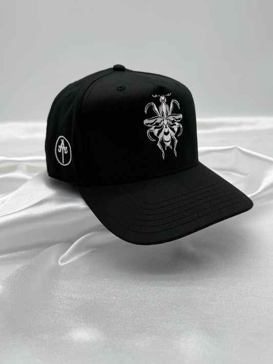 Mantis Hat — The Art of War: Black & White